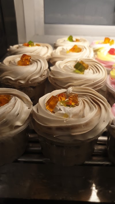 BAKE460RO6C9_BAKERS_DELIGHT_ChIJLYT_3SgN8jkRu6ppx_UKZq8_9