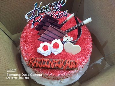 BAKEFN86WW2R_HAPPY_BIRTHDAY_CAKE_PLACE_ChIJCZIdYvpD8jkR6Br-C5CHJbY_5