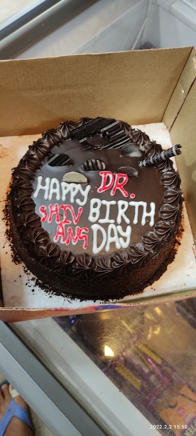 BAKEGLOAJJ5V_Krishna_Kanhaiya_General_Store_ChIJRwrDJS0j8jkRG_MXYxB8A9I_6