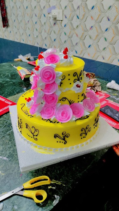 BAKEN0GD7XCV_Hero_Bakery_ChIJVc-F0yIb8jkR-KXwuOfm4Z0_9