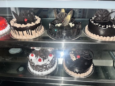 BAKEOIZC4E0U_The_Cake_Heaven_ChIJm40zOpMr8jkRB9kEm_Q1Bog_10