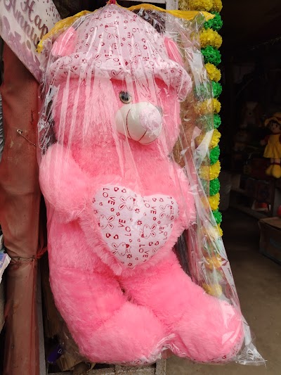 BAKEONMUPYKG_Happy_Cake_And_Gift_ChIJE8SWW0Qx8jkR1VqMmBQb_Ng_10