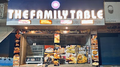 BAKEP6LKCOK7_The_Family_table_ChIJvVV992ND8jkRSLXFbNKdTZc_1