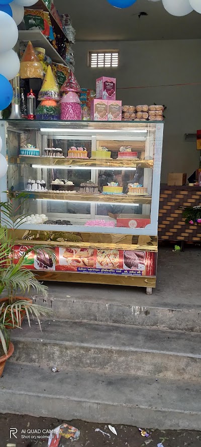 BAKEUFPJURXZ_CAKE_HOUSE_ChIJ0Q3k84oP8jkRUSMnJeeOL1U_1