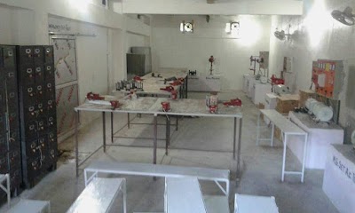 COLL1ENGQ9PV_JPN_Private_ITI_ChIJv_TczEht8jkRxmAzojZwwKE_2