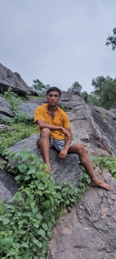 COLL6UIG6DFQ_College_More_ChIJnegDzjVB8jkRWqdOmB9ri-4_2