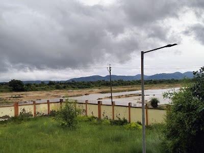 COLLI8FSHPUE_GNM_and_PMI_Nongarh_Lakhisarai_ChIJoydJFosl8jkR9ur3WplUP1I_4