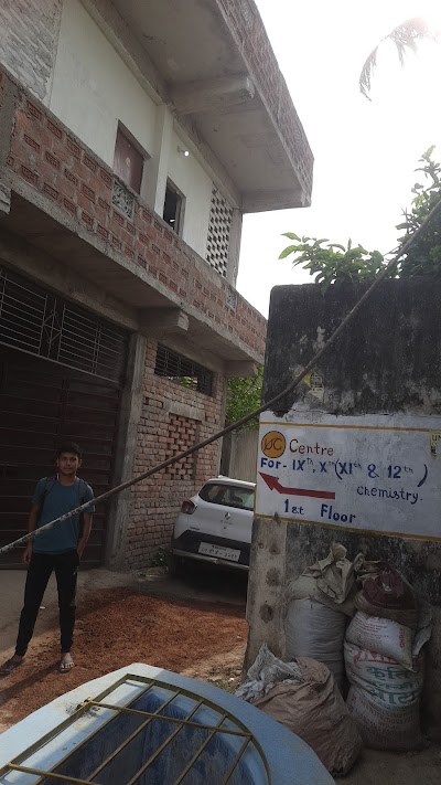 COLLOSBITHK2_Barahiya_High_School_ChIJQYhZhYYW8jkRNv55iZbQ79o_3