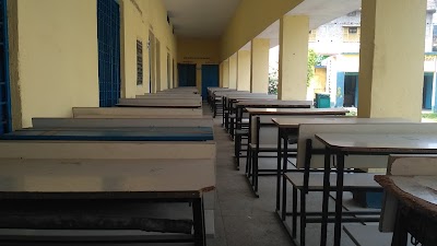 COLLZBNTL7OG_P.B_High_School_ChIJ11bDJisj8jkRLC96fdBEedY_3