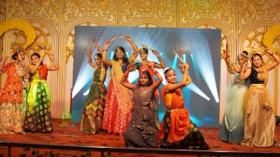 DANCEU11T6HW_Ragavi_Dance_academy_jamui_ChIJ4ae1bLor8jkRNSPi_uDxQN0_1