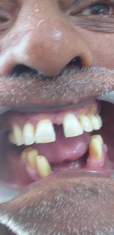 DENTOV8BNYID_Vishwanath_Oro_Dental_Care_ChIJdeRSgE098jkRwlIOlzUQGCY_6