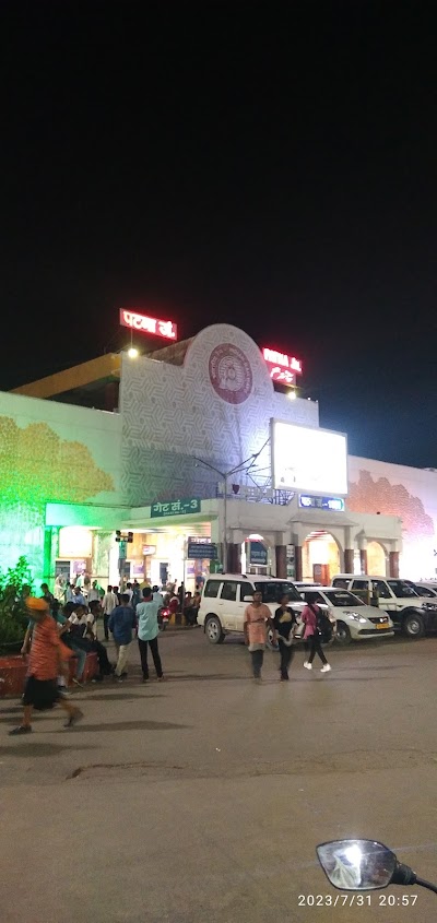 ELEC63SSKO0A_Suraj_kumar_Electrician_ChIJSSB-NmgX8jkRgUfTMcQGAEs_1