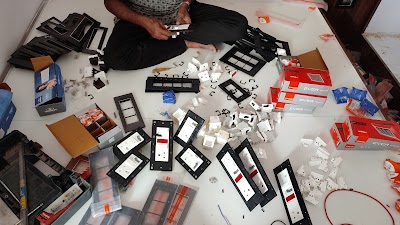 ELECFHKQKYGZ_Shahid_Arman__Electrician__ChIJcW5kCwDx8jkRZQFXknTYd70_5