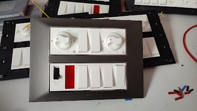 ELECFHKQKYGZ_Shahid_Arman__Electrician__ChIJcW5kCwDx8jkRZQFXknTYd70_7