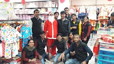 GYM16VVZ8Y3E_COUNTRY_MART_ChIJqfM5DC8b8jkRN5WYf8DQcxw_6