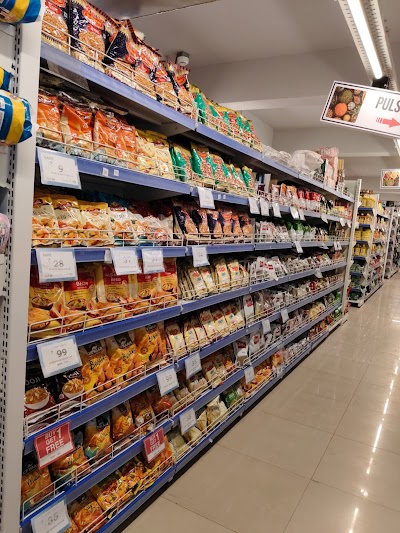 GYMF2BA84K7E_V-Mart_-_Begusarai_ChIJ5UJG7Sob8jkRVyKN7iWhwmc_5