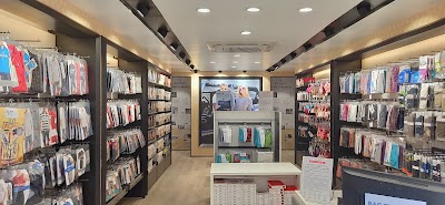 GYML50X81WTT_Jockey_Exclusive_Store_ChIJ7feTGd8r8jkRl-882lcbheA_9