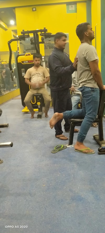 GYMPEZEULI8C_F2F_fitness_ChIJl6Rf9MEb8jkRgTOhBsqC31U_8