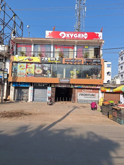 GYMPLNWXMJ0K_Oxygen_Gym_Jamui_ChIJt4TsmwAr8jkRg0A4ao6xZUk_1