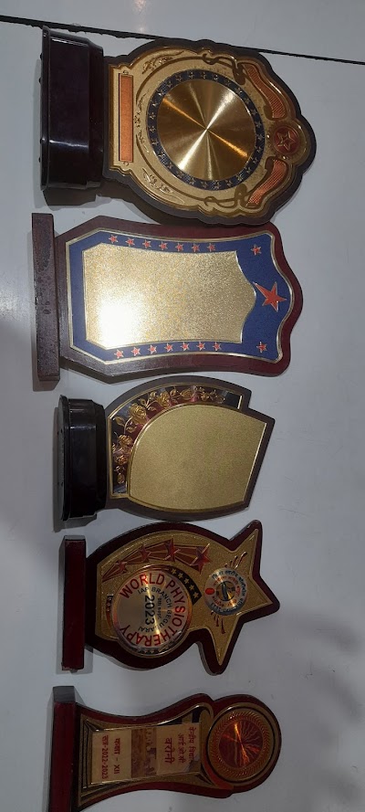 GYMS56KUCNN5_Royal_Sports_Begusari_ChIJOcoWmZkb8jkRBmTrWccQJJA_7