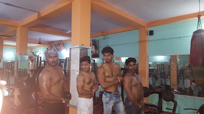 GYMU208IDPQ9_Zero_Degree_Muscles_Zone_ChIJ3z8eDNIa8jkR0_QikE8F_qU_3