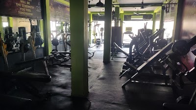 GYMU208IDPQ9_Zero_Degree_Muscles_Zone_ChIJ3z8eDNIa8jkR0_QikE8F_qU_6