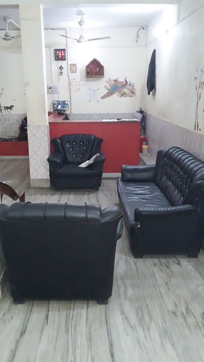 LAUN5T3RAJQX_Hotel_Himalaya__Best_Place_To_Stay_ChIJe4jAOq088jkRBErxWGgDSoc_8