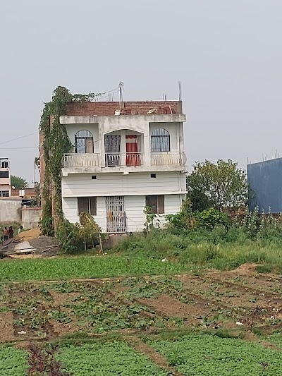 LAUNDNWNNGXP_Hotel_Shraddha_ChIJ1wSMaeEp8jkRFgBfn4SGBe0_1