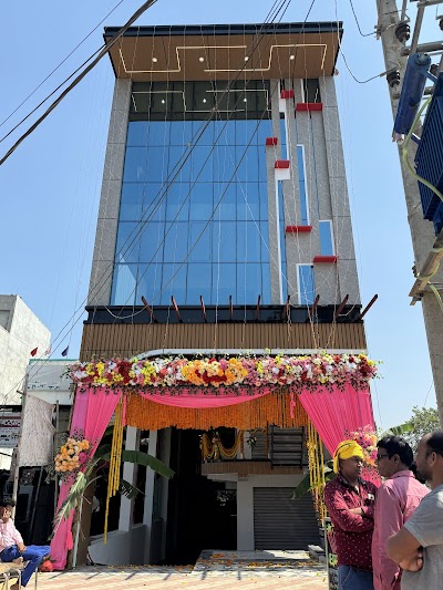 LAUNUWXBZAT9_The_Kaushalya_Regency_Banquet___Hotel_ChIJNxGwqzUj8jkRGGcI4-0cI_0_7