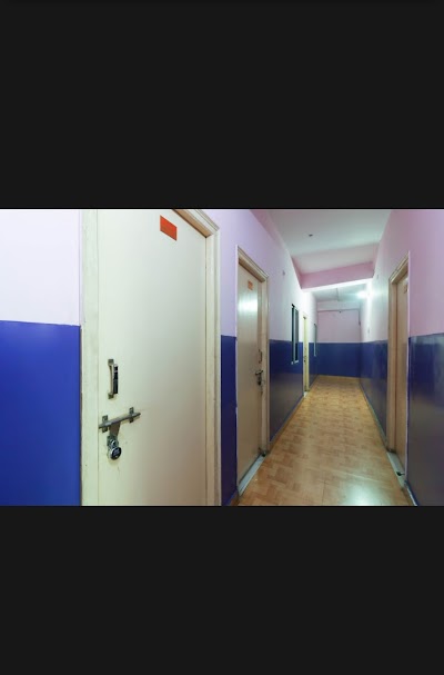 LAUNXO6XHRXG_Hotel_Manoj_Palace_ChIJYaMSvTYq8jkRP1D6E1Xf8mg_6