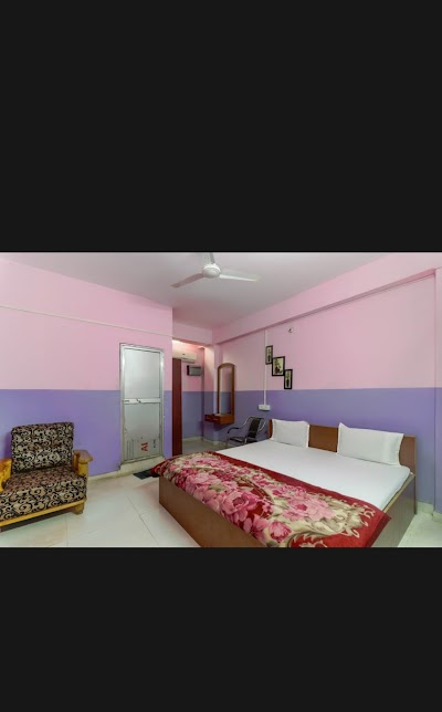 LAUNXO6XHRXG_Hotel_Manoj_Palace_ChIJYaMSvTYq8jkRP1D6E1Xf8mg_9