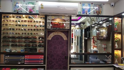 OPTHXC070RC4_Patna_Optical_ChIJm9GdTdEa8jkR4A_KUaJvvsc_8