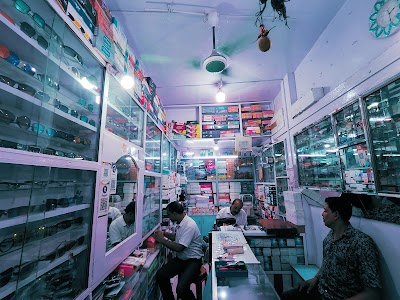 OPTPD1Q426S1_Shri_Vishnu_Chasma_Ghar_ChIJgSQ42t8r8jkRPPxdqBloGWE_3