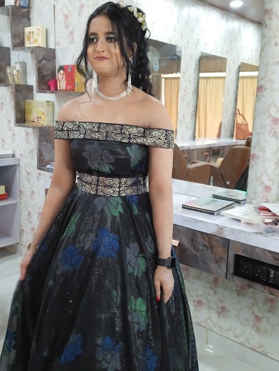 PARL19PNNQKZ_Radha_Rani_beauty_parlour_and_training_centre_ChIJ4eZdXz9t8jkRFxtVDKJPkpw_9