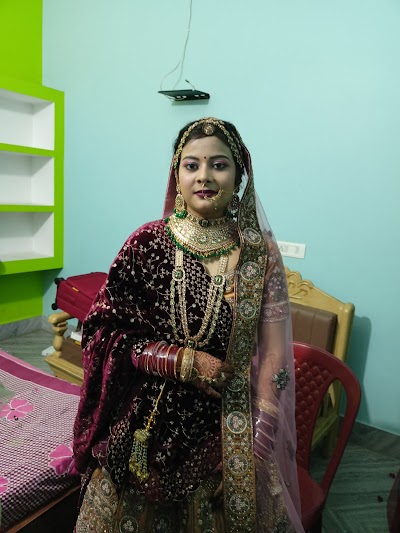 PARL7BMM23NO_Apsara_ChIJpYIoAflB8jkRjPtcErt8Xio_9