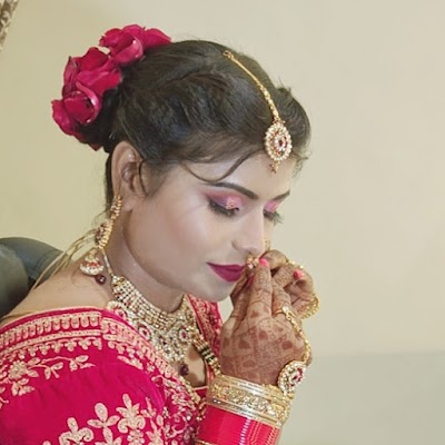 PARLIX5B3KVR_The_Loreal_ChIJn9KsI8Zt8jkRSvJ5Fgq2ne0_8