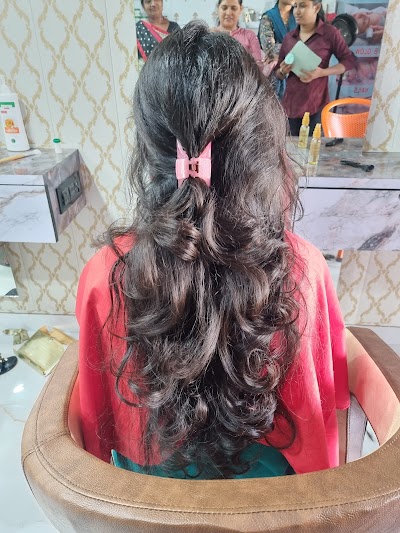 PARLLDWAN5I8_The_Kanchan_Salon_Barh_ChIJwfzPwk178jkRQpn0Um2oekE_10