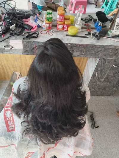 PARLTM7BZK7L_The_Beauty_World_ChIJdXau41Ej8jkRO_LVgrAfKmw_1