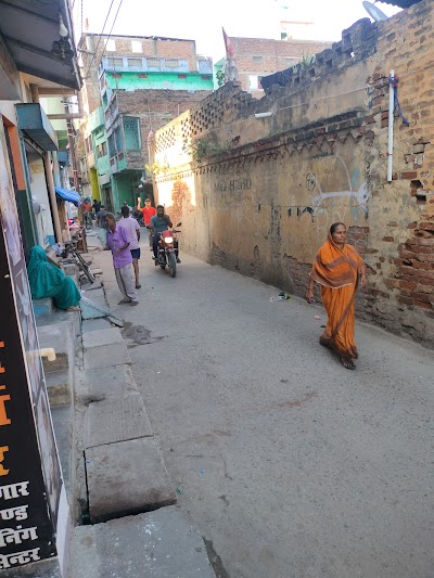 PARLVZXUVSD3_Vatika_Beauty_Parlour_ChIJXXx2Uu8P8jkRZYGW8vlo93k_6