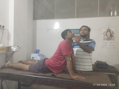 PHYS2UCU5DY1_Carefit_Rehabilitation___Physiotherapy_centre_ChIJuSbmCQAN8jkRGv0DsbEqglQ_4