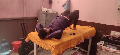 PHYS9AUQYBS5_OM_PHYSIOTHERAPY_CLINIC_ChIJW7kDNxcb8jkRVEDihqOyYXk_6