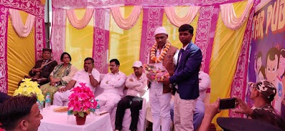 SCHO659UK3X0_Rising_Star_Public_School_ChIJg2dWynlH8jkRr5ImwPD6jVI_3