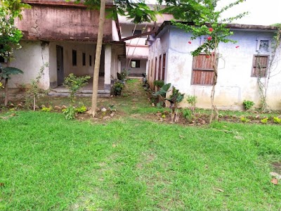 SCHO6AVQLA3I_Middle_School_Saday_Bigha_ChIJMZ1zi8g98jkREK2I1GoeYBE_5