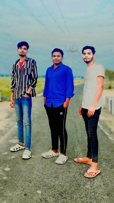 SCHOAT2EAYGZ_Middle_School_Madhopur_ChIJK7cgjYAg8jkRH5cfGxr-JWI_4