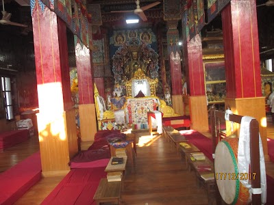 SCHOBV4WW63L_Queen_Mary_English_School_ChIJY1ftsAIj8jkRfv24b92UOpo_9