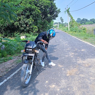 SCHOIVG76UJU_High_school_manikpur_ChIJ2dlBlLOK8TkRhDJTXRrCHmg_2