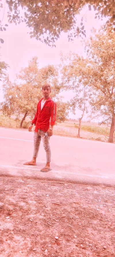 SCHOLSHFVWXO_Billo_Middle_School_ChIJk2m_gOA78jkRJj-37YHk0CI_7