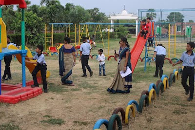 SCHOPFZWNCHY_Kumar_Progressive_School_ChIJF2FrnLg78jkRL6LrOzX7CfQ_4