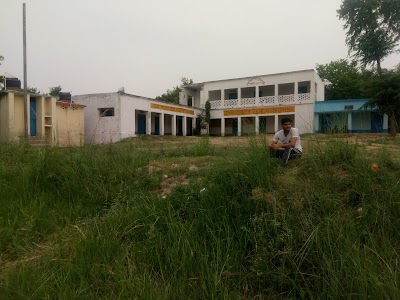 SCHOSAZ6FAYE_High_School_Rehua_ChIJjfoTLR4j8jkRCRSND0RuN2s_1