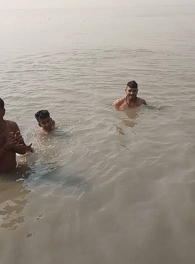 SCHOT6Q1QRVN_Middle_School_khutaha_ChIJw5yNe7gX8jkROVVwCoJexMY_1